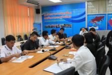 เทศบาลนครแม่สอดจัดการประชุมคณะผู้บริหารและหัวหน้าส่วนราชการเทศบาลนครแม่สอด ครั้งที่ 32/2560