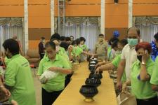 ทน.แม่สอด จัดกิจกรรมสานสัมพันธ์วันอาสาสมัครสาธารณสุข ประจำปี 2566