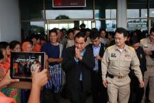 'มท.1'ลงพื้นที่แม่สอดดูปัญหาน้ำท่วม อ.แม่สอด