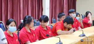 ทน.แม่สอด มอบโอวาทคณะนักกีฬา โรงเรียนกีฬาเทศบาลนครแม่สอด เพื่อเข้ารวมการแข่งขันกีฬาเยาวชนแห่งชาติ ครั้งที่ 38 นครสวรรค์เกมส์ 