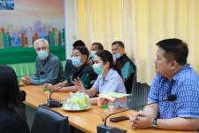 ทน.แม่สอด มอบใบประกาศเกียรติบัตร ผู้ผ่านการฝึกประสบการณ์ ด้านการแพทย์และสาธารณสุข คลินิกชุมชนอบอุ่นเทศบาลนครแม่สอด