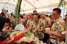 ทน.แม่สอด จัดโครงการประเพณีอาหารพื้นเมืองท้องถิ่น เทศบาลนครแม่สอด ประจำปี 2566