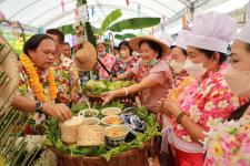 ทน.แม่สอด จัดโครงการประเพณีอาหารพื้นเมืองท้องถิ่น เทศบาลนครแม่สอด ประจำปี 2566