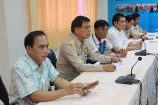 ประชุมผู้บริหาร สมาชิกสภาเทศบาลและหัวหน้าส่วนราชการ เทศบาลนครแม่สอด