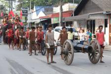 ทน.แม่สอด ร่วมพิธีอัญเชิญพระบรมรูปหล่อสมเด็จพระเจ้าตากสินมหาราช (ทรงม้า) ประดิษฐาน ณ วงเวียนแยกอุ้มผาง อำเภอแม่สอด จังหวัดตาก