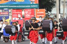 ทน.แม่สอด ร่วมพิธีอัญเชิญพระบรมรูปหล่อสมเด็จพระเจ้าตากสินมหาราช (ทรงม้า) ประดิษฐาน ณ วงเวียนแยกอุ้มผาง อำเภอแม่สอด จังหวัดตาก