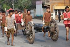 ทน.แม่สอด ร่วมพิธีอัญเชิญพระบรมรูปหล่อสมเด็จพระเจ้าตากสินมหาราช (ทรงม้า) ประดิษฐาน ณ วงเวียนแยกอุ้มผาง อำเภอแม่สอด จังหวัดตาก