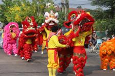 ทน.แม่สอด ร่วมพิธีอัญเชิญพระบรมรูปหล่อสมเด็จพระเจ้าตากสินมหาราช (ทรงม้า) ประดิษฐาน ณ วงเวียนแยกอุ้มผาง อำเภอแม่สอด จังหวัดตาก