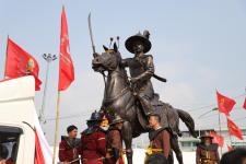 ทน.แม่สอด ร่วมพิธีอัญเชิญพระบรมรูปหล่อสมเด็จพระเจ้าตากสินมหาราช (ทรงม้า) ประดิษฐาน ณ วงเวียนแยกอุ้มผาง อำเภอแม่สอด จังหวัดตาก