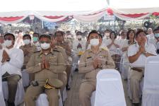 ทน.แม่สอด ร่วมพิธีอัญเชิญพระบรมรูปหล่อสมเด็จพระเจ้าตากสินมหาราช (ทรงม้า) ประดิษฐาน ณ วงเวียนแยกอุ้มผาง อำเภอแม่สอด จังหวัดตาก