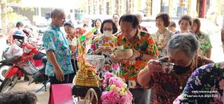 ทน.แม่สอด เข้าร่วมงานสงกรานต์ไทย สุขใจ๋ปี๋ใหม่เมืองชมรมผู้สูงอายุอำเภอแม่สอด