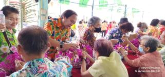 ทน.แม่สอด เข้าร่วมงานสงกรานต์ไทย สุขใจ๋ปี๋ใหม่เมืองชมรมผู้สูงอายุอำเภอแม่สอด