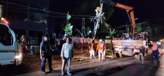 ทน.แม่สอด ลงพื้นที่สำรวจจากผลกระทบของพายุฤดูร้อน 