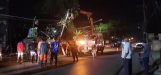 ทน.แม่สอด ลงพื้นที่สำรวจจากผลกระทบของพายุฤดูร้อน 