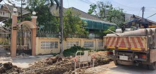 ทน.แม่สอด ลงพื้นที่ตรวจความคืบหน้าการวางท่อระบายน้ำ ชุมชนอิสลาม เขตเทศบาลนครแม่สอด