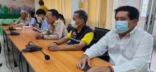 ทน.แม่สอด มอบใบประกาศเกียรติบัตร ผู้ผ่านการฝึกประสบการณ์ด้านการแพทย์และสาธารณสุข คลินิกชุมชนอบอุ่นเทศบาลนครแม่สอด