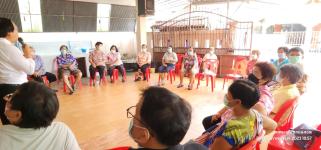 ทน.แม่สอด ร่วมกิจกรรมชมรมผู้สูงอายุชุมชนประชารักษ์ประจำเดือนพฤษภาคม