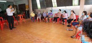 ทน.แม่สอด ร่วมกิจกรรมชมรมผู้สูงอายุชุมชนประชารักษ์ประจำเดือนพฤษภาคม