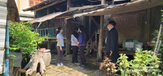 ทน.แม่สอด ลงพื้นที่มอบสิ่งของและถุงยังชีพแก่ผู้ยากไร้ ในเขตเทศบาลนครแม่สอด