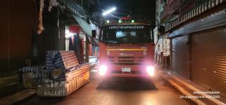 ทน.แม่สอด ดำเนินการฉีดล้างทำความสะอาดตลาดสดเทศบาลนครแม่สอด