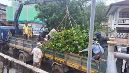 ทน.แม่สอด จัดกิจกรรมจิตอาสาบำเพ็ญสาธารณประโยชน์เนื่องในโอกาสวันเฉลิมพระชนมพรรษาสมเด็จพระนางเจ้าฯ พระบรมราชินี 