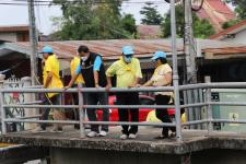 ทน.แม่สอด จัดกิจกรรมจิตอาสาบำเพ็ญสาธารณประโยชน์เนื่องในโอกาสวันเฉลิมพระชนมพรรษาสมเด็จพระนางเจ้าฯ พระบรมราชินี 