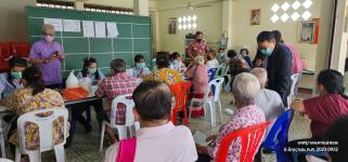 ทน.แม่สอด คลินิกชุมชนอบอุ่นให้บริการตรวจคัดกรองผู้สูงอายุ ชุมชนสันต้นปิน เขตเทศบาลนครแม่สอด 