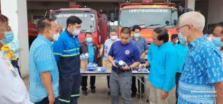 ทน.แม่สอด รับมอบหน้ากากป้องกันสารพิษและแว่นตา จากบริษัท คลีน แพลนนิ่ง จำกัด