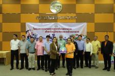 ทน.แม่สอด พิธีมอบป้าย “ร้านอาหารสะอาด รสชาติอร่อย” โครงการอบรมการสุขาภิบาลอาหารสำหรับผู้ประกอบการร้านอาหาร