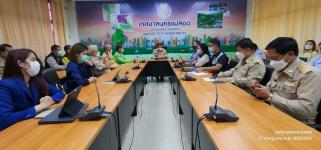 ทน.แม่สอด ร่วมประชุมการดำเนินโครงการลดความแออัดของหน่วยบริการในระบบหลักประกันสุขภาพแห่งชาติ (สปสช.)