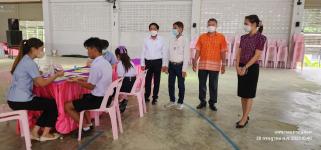 ทน.แม่สอด ลงพื้นที่ตรวจคัดกรองสุขภาพเด็กวัยเรียน ณ โรงเรียนเทศบาลเฉลิมพระเกียรติฯ