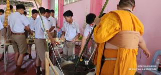 ทน.แม่สอด ร่วมพิธีหล่อเทียนจำนำพรรษา โรงเรียนเทศบาลวัดดอนแก้ว ประจำปีการศึกษา 2566