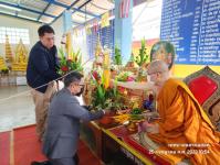 ทน.แม่สอด ร่วมพิธีถวายเทียนจำนำพรรษา ชมรมผู้สูงอายุเทศบาลนครแม่สอด
