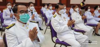 ทน.แม่สอด ร่วมพิธีทำบุญตักบาตรและร่วมถวายสัตย์ปฏิญาณเพื่อเป็นข้าราชการที่ดี เนื่องในโอกาสวันเฉลิมพระชนมพรรษา 71 พรรษา   28 กรกฎาคม 2566