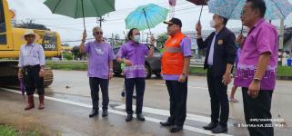 ทน.แม่สอด ร่วมกับ รองผู้ว่าฯ ตาก และหน่วยงานต่างๆ ลงพื้นที่ติดตามสถานการณ์น้ำท่วมในเขตเทศบาลนครแม่สอด