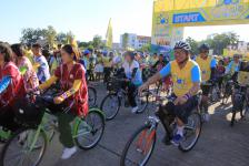 ดร.เทอดเกียรติ ชินสรนันท์  นายกเทศมนตรีนครแม่สอด นำคณะผู้บริหาร สมาชิกสภาเทศบาลนครแม่สอด  ข้าราชการ พนักงาน ร่วมกิจกรรม Bike For Dad ปั่นเพื่อพ่อ