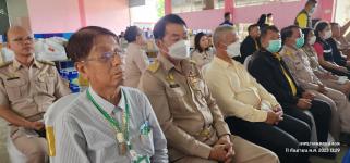 ทน.แม่สอด รับมอบวัสดุอุปกรณ์สื่อการเรียนฯ จากผู้ว่าฯ ตาก พร้อมคณะเหล่ากาชาด จ.ตาก