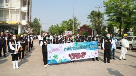 ทน.แม่สอดพ่นยาฆ่าเชื้อวัดบุญญาวาสต้านภัยโควิด-19