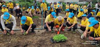 ทน.แม่สอด ร่วมกิจกรรมการขับเคลื่อนต่อยอด แนวทางน้อมนำแนวพระราชดำริฯ สู่ปฏิบัติการปลูกผักสวนครัว เพื่อสร้างความมั่นคงทางด้านอาหาร ประจำปี 2566