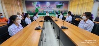 ทน.แม่สอด มอบใบประกาศเกียรติบัตร ผู้ผ่านการฝึกประสบการณ์ด้านการแพทย์และสาธารณสุข คลินิกชุมชนอบอุ่น 