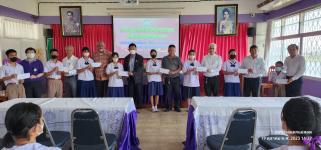 ทน.แม่สอด มอบทุนการศึกษาให้แก่นักเรียน โรงเรียนเทศบาลวัดบุญญาวาส