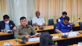ทน.แม่สอด ร่วมการประชุมคณะทำงานตรวจสอบสถานประกอบการและการประกอบอาชีพของคนต่างด้าว ในพื้นที่อำเภอแม่สอด