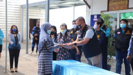 ทน.แม่สอดมอบเงินช่วยเหลือผู้ประสบสภาวะยากลำบากจากสถานการณ์โควิด-19 วันที่ 3