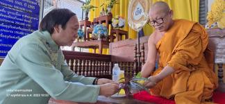 ทน.แม่สอด เข้าร่วมพิธีทำบุญทอดผ้าป่าสามัคคี ชุมชนสักทอง