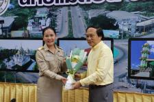 ทน.แม่สอด ต้อนรับข้าราชการโอน (ย้าย) มาดำรงตำแหน่ง  ประจำสำนักงานเทศบาลนครแม่สอด            