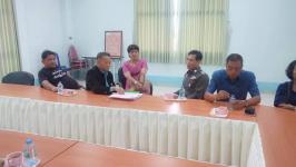 นายกฝอ ต้อนรับ ผู้บังคับการศูนย์ฝึกอบรมตำรวจภูธรภาค 5 และคณะนักเรียนสารวัตร ศึกษาเขตพัฒนาเศรษฐกิจพิเศษตาก(แม่สอด-พบพระ-แม่ระมาด)