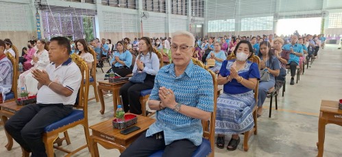 ทน.แม่สอด ร่วมทำบุญทอดผ้าป่าสามัคคีเพื่อการศึกษา โรงเรียนเทศบาล   วัดชุมพลคีรี เนื่องในวันครบรอบ 101 ปี ในการจัดตั้งโรงเรียน