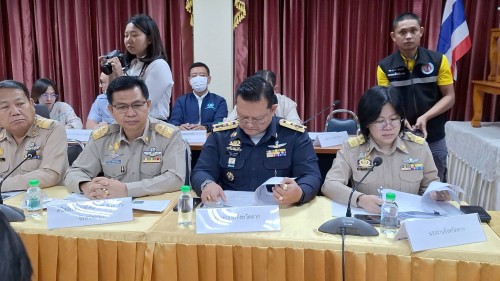 ทน.แม่สอด ร่วมการประชุมของคณะกรรมาธิการการกฎหมายการยุติธรรมและสิทธิมนุษยชนสภาผู้แทนราษฎร ในโอกาสมาศึกษาดูงาน "แนวทางการแก้ไขปัญหาแบบยั่งยืน ต่อการโยกย้ายถิ่นฐานแบบไม่ปกติ ในกลุ่มผู้ลี้ภัย" ที่ อ.แม่สอด	