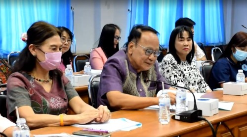 ทน.แม่สอด เข้าร่วมการประชุมอนุกรรมการกลั่นกรองและติดตามการดำเนินงานกองทุนพัฒนาบทบาทสตรีอำเภอแม่สอด