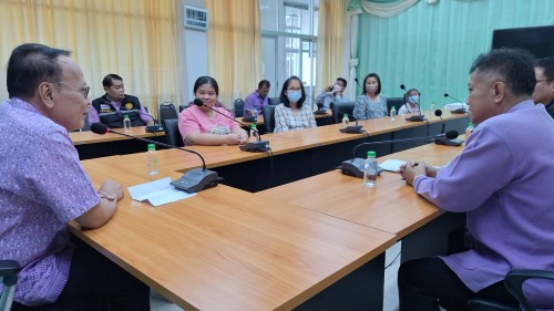 ทน.แม่สอด ให้การต้อนรับนายจำรัส กันทะสัก รองปลัด เทศบาลเมืองลำพูน จังหวัดลำพูน พร้อมคณะ